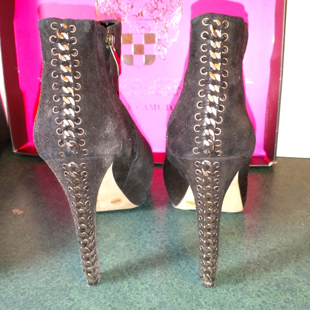 Vince Camuto Cannon 8.5 heels